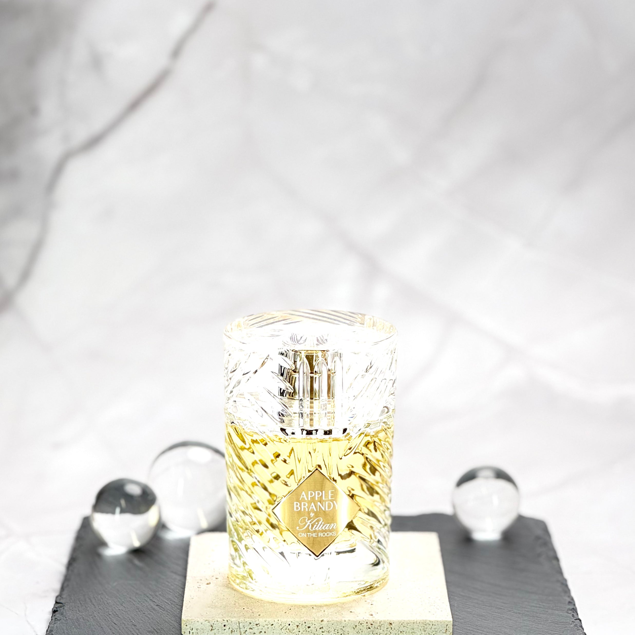 Kilian - Apple Brandy on the Rocks